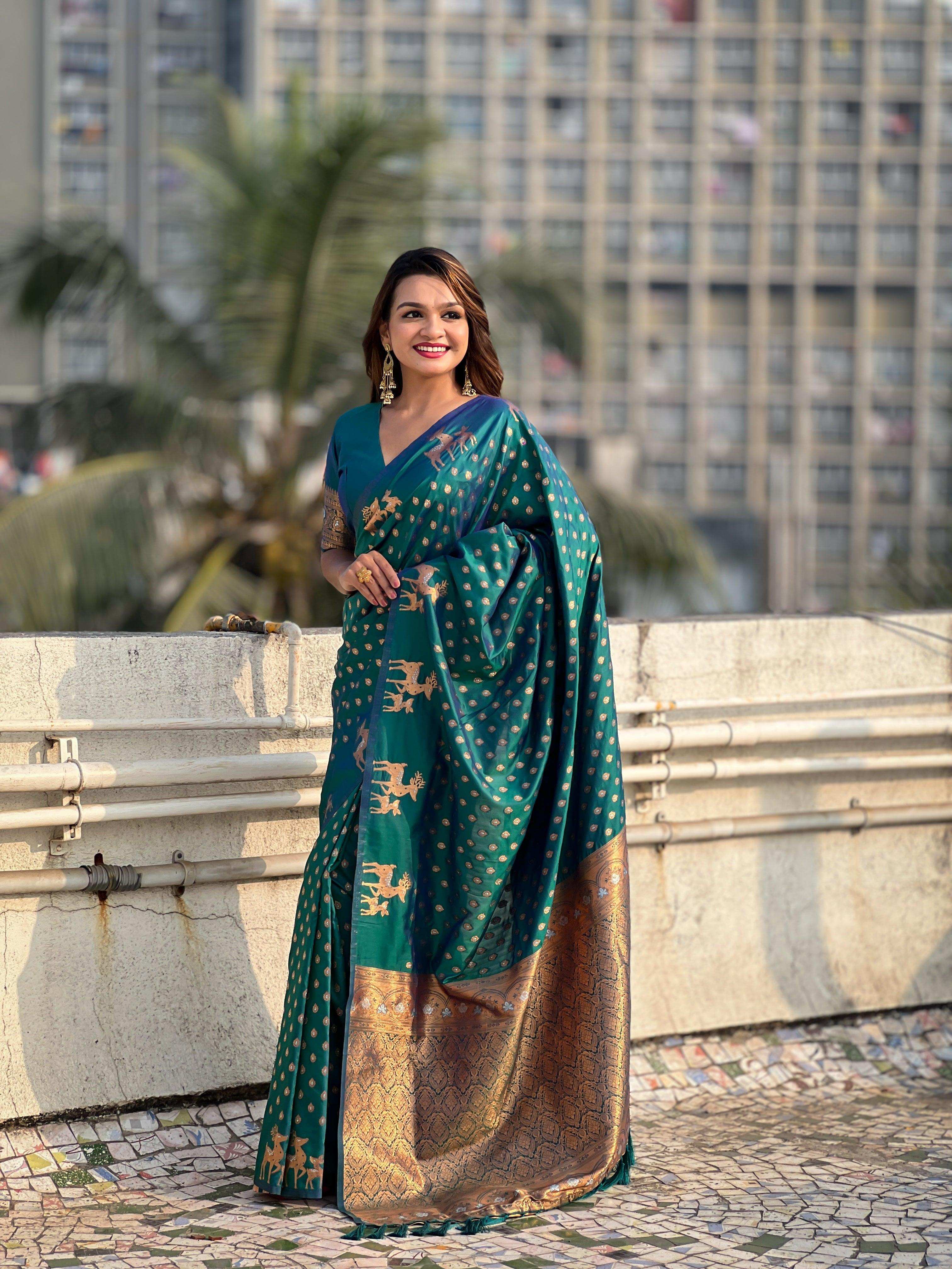 Priyangkrita Green Soft Silk Dual Zari Woven Saree With Deer Border - Priyangkrita by Freekart