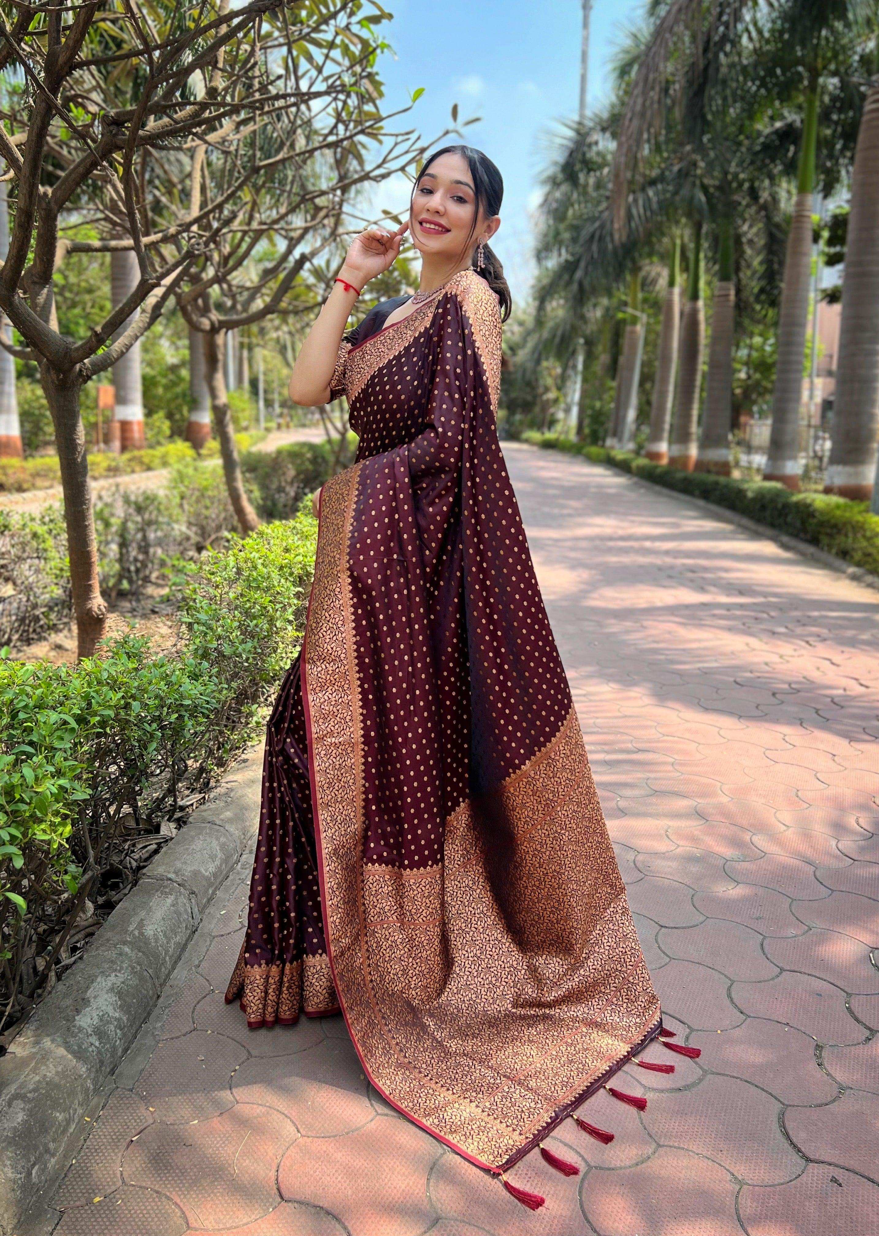Priyangkrita Woven Dharmavaram Jacquard Saree (Maroon) - Priyangkrita by Freekart